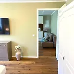 Moselufer Traumwohnung Im „la Mosel“ شقة وينينغين