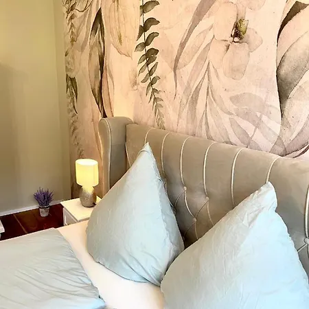 Moselufer Traumwohnung Im „la Mosel“ شقة *