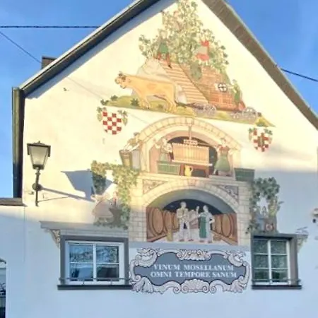 Moselufer Traumwohnung Im „la Mosel“ Winningen