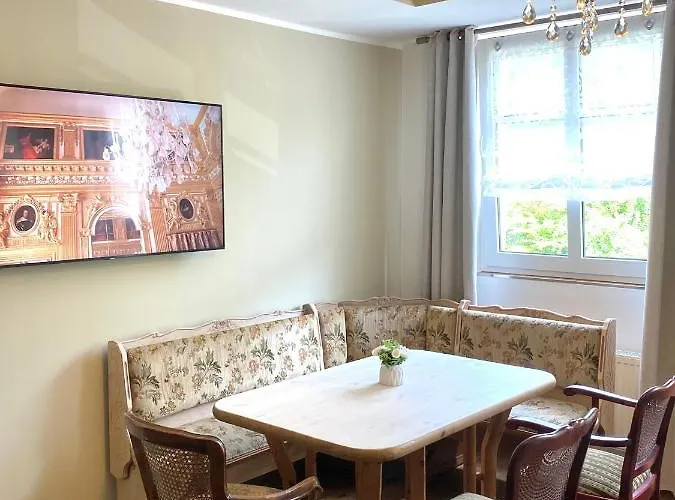 Moselufer Traumwohnung Im „la Mosel“ Apartament Winningen